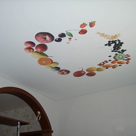 Потолок с фотопечатью фруктов матовый