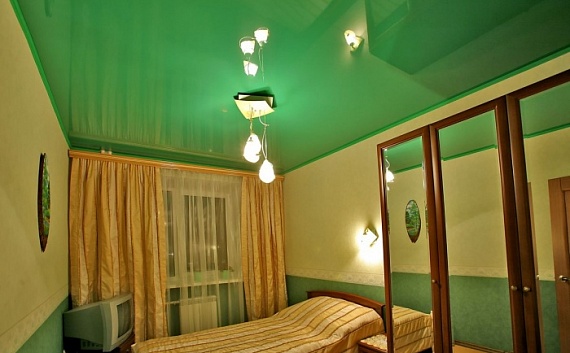 Цветной потолок (Зеленый)